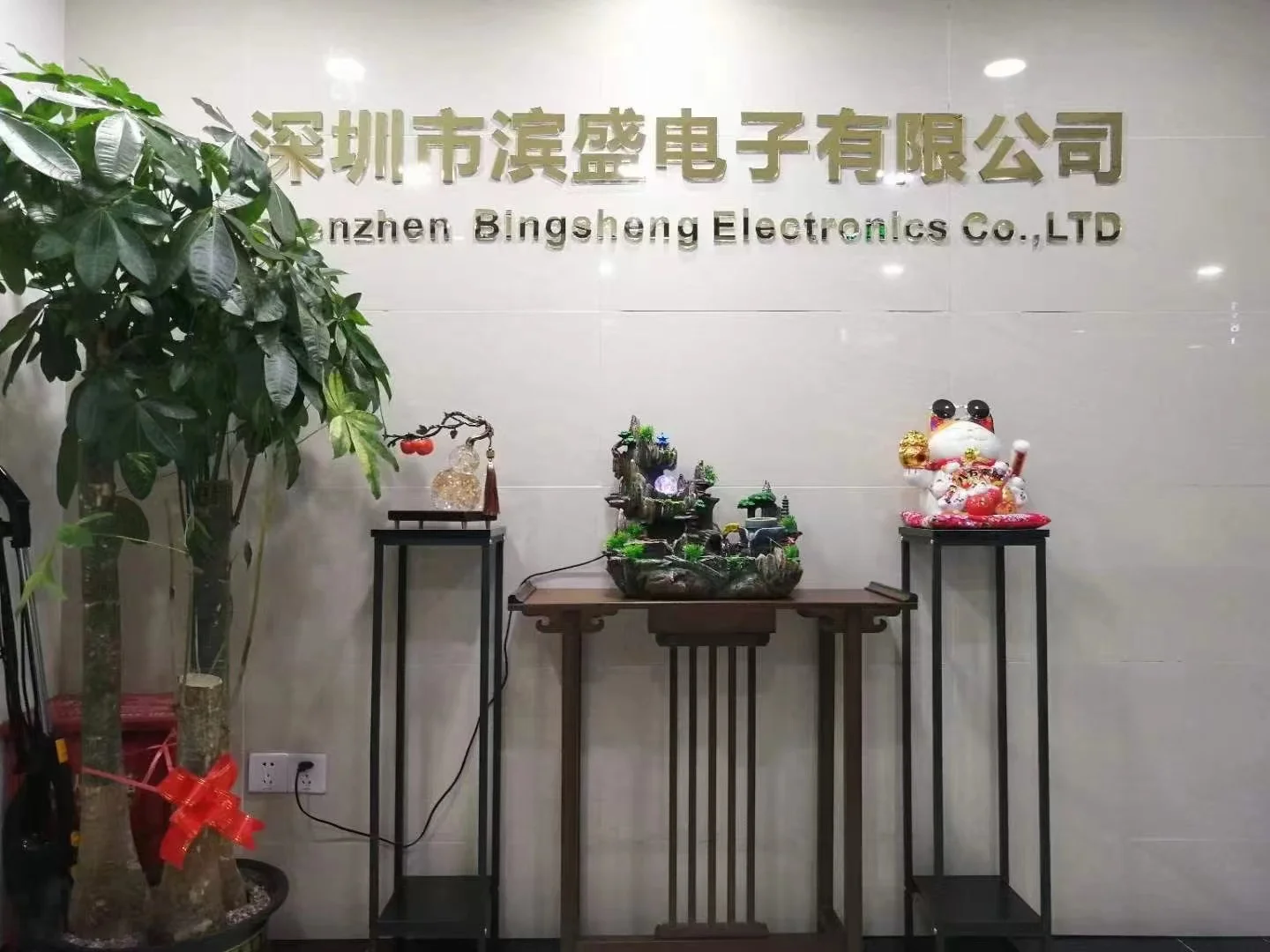 XBTGT5230 بقعة الأسهم أول شحنة