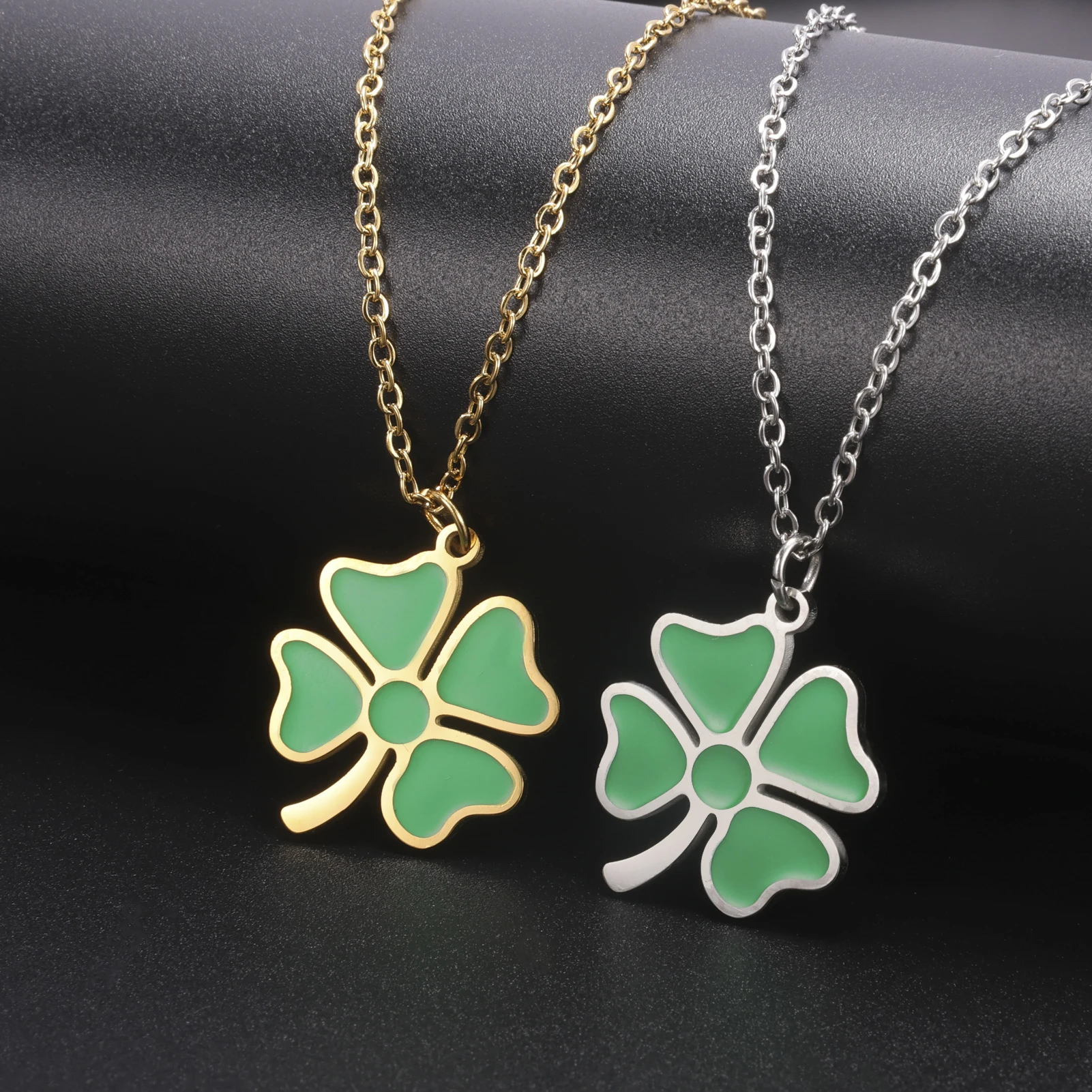 Vassago Four Leaf Clover Necklace for Women Stainless Steel Green Clover Pendant Necklace Shamrock Irish Ireland Lucky Clover