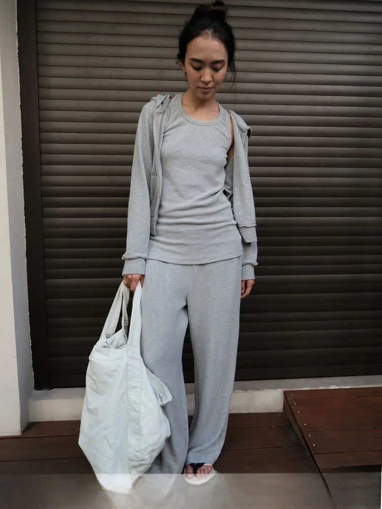 

Теплый флисовый повседневный комплект из двух предметов: жилет и свитшот с длинным рукавом, свободный крой, модный осенний комплект для женщин