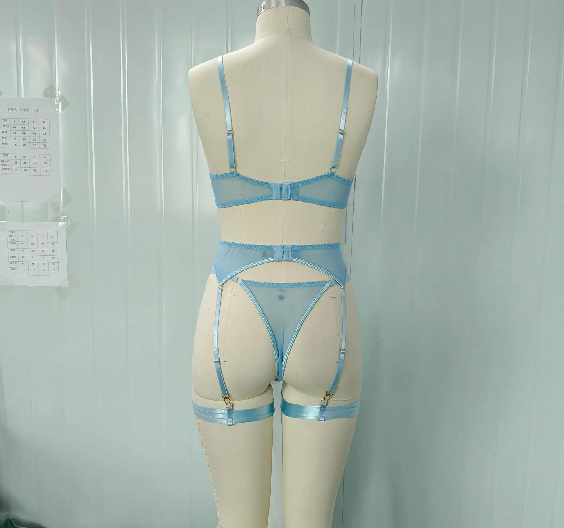 Brskbzda Conjunto de lencería elegante para mujer, sujetador de satén liso con parches, cinturón y ligueros, conjunto de moda íntima sensual y atractivo para mujer