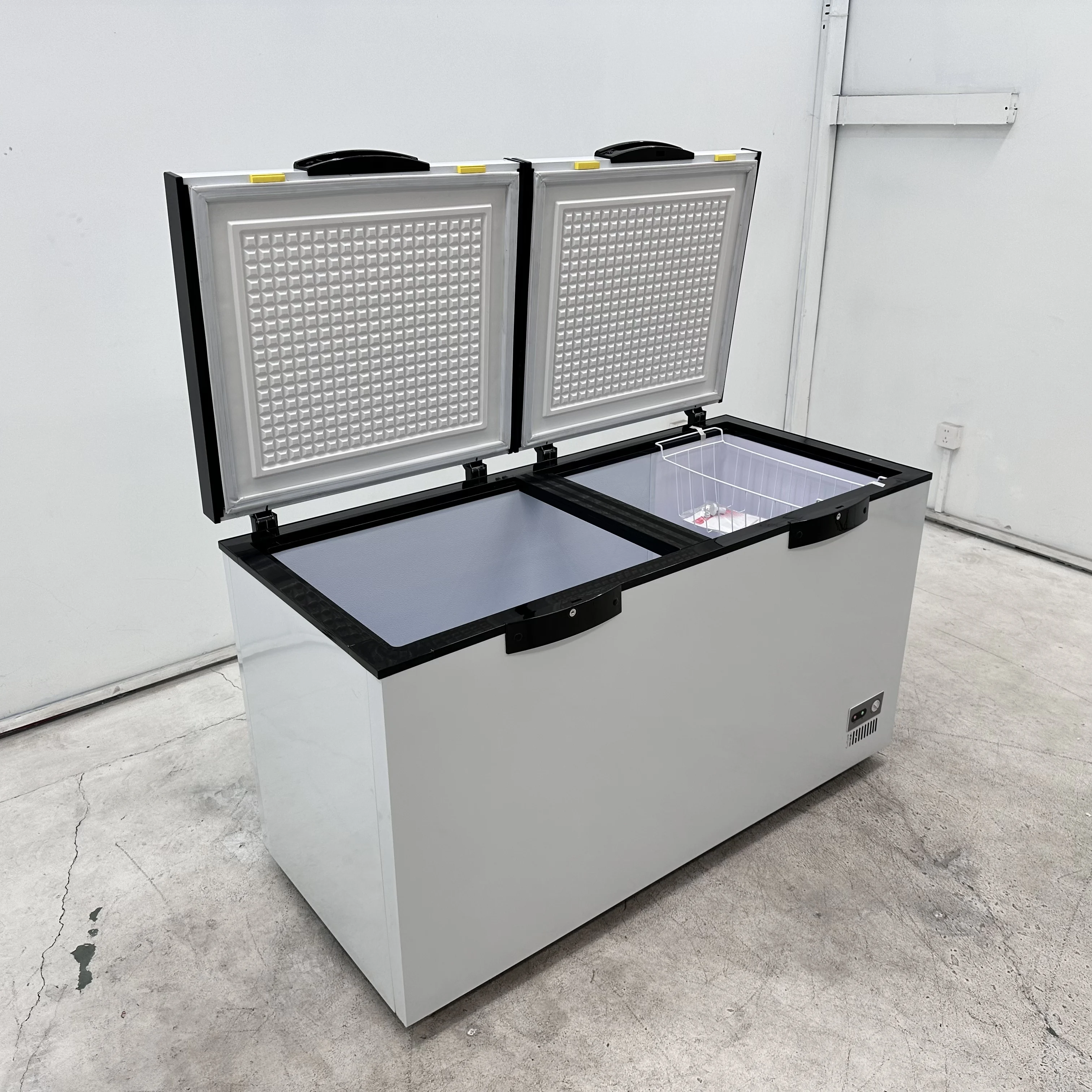 High Quality Commercial Deep Freezer Stable Temperature Low Noise Large Capacity Refrigeration Freezer Equipment for Food