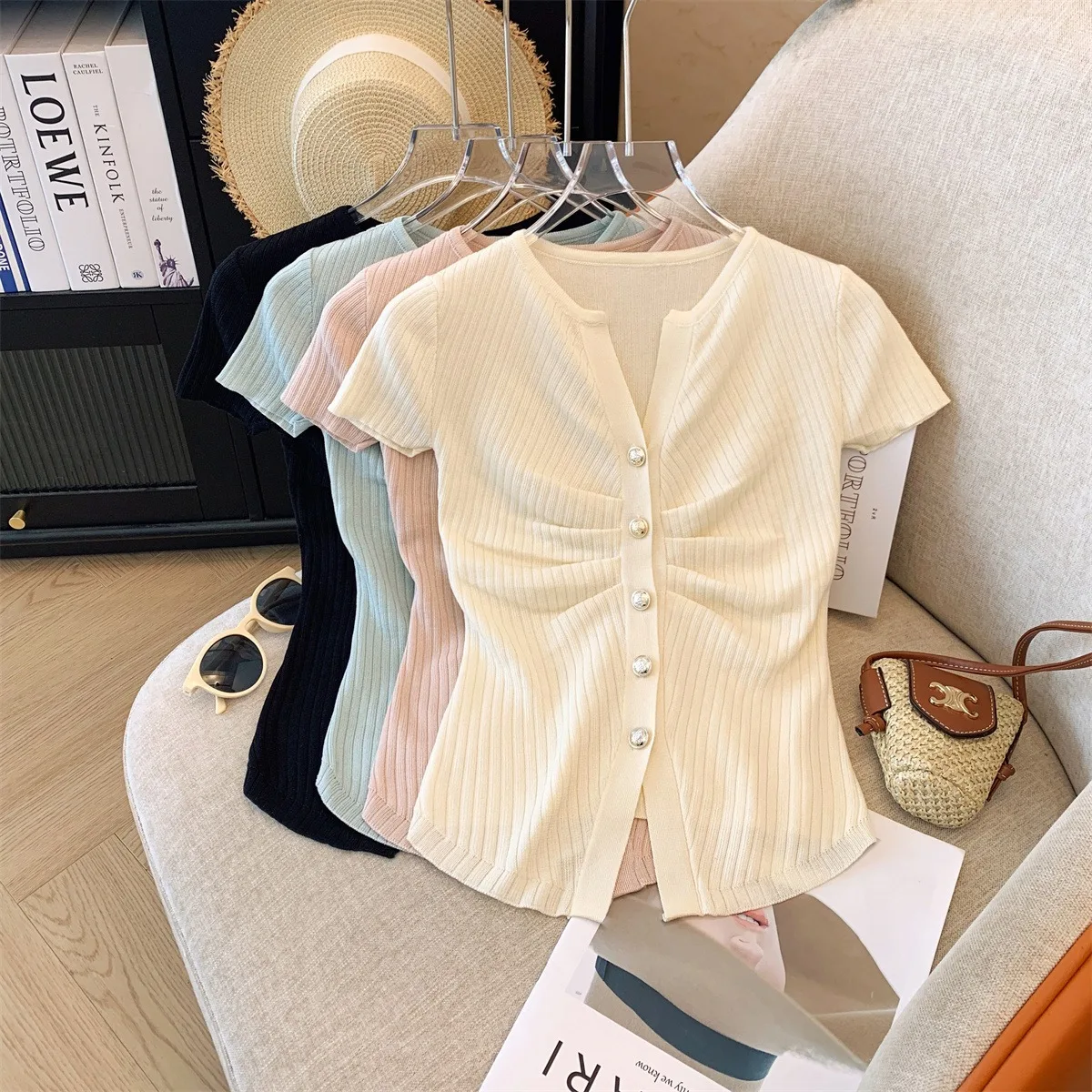 Slim Fit V-Neck Short Sleeve Knitted Top Women's Fashion Design Pleated Uneven Single Button Korean Style Summer New Arrival