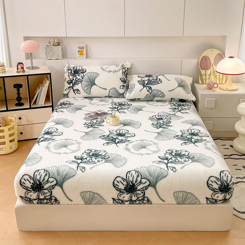 New Rabbit Plush Monochrome Bedding Thickened Warm Bedspread Milk Fleece Mattress Cover 90x200 200x220 120x200 with Elastic Wrap