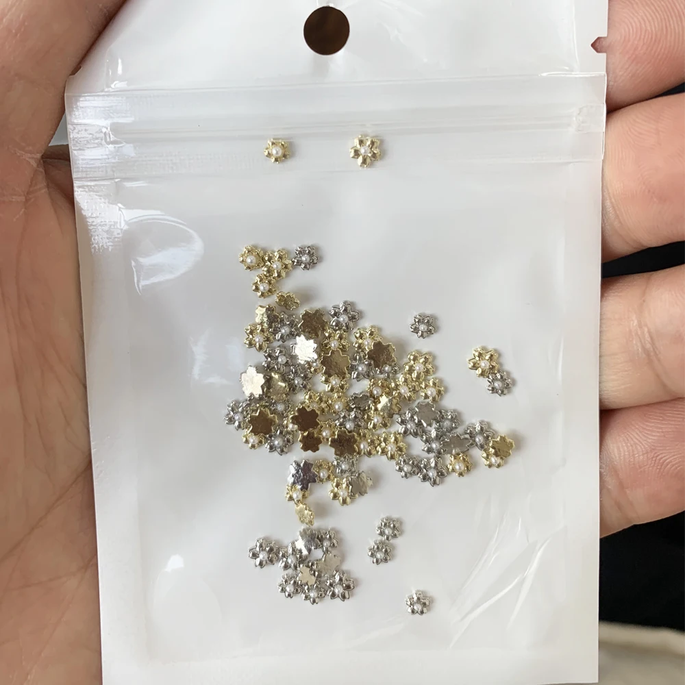 20pcs 3.5+4.3mm Mixed Mini Bauhinia Flower Nail Art Charms 3D Pearl Gold Silver Flowers Nails Decorations Manicure Accessories