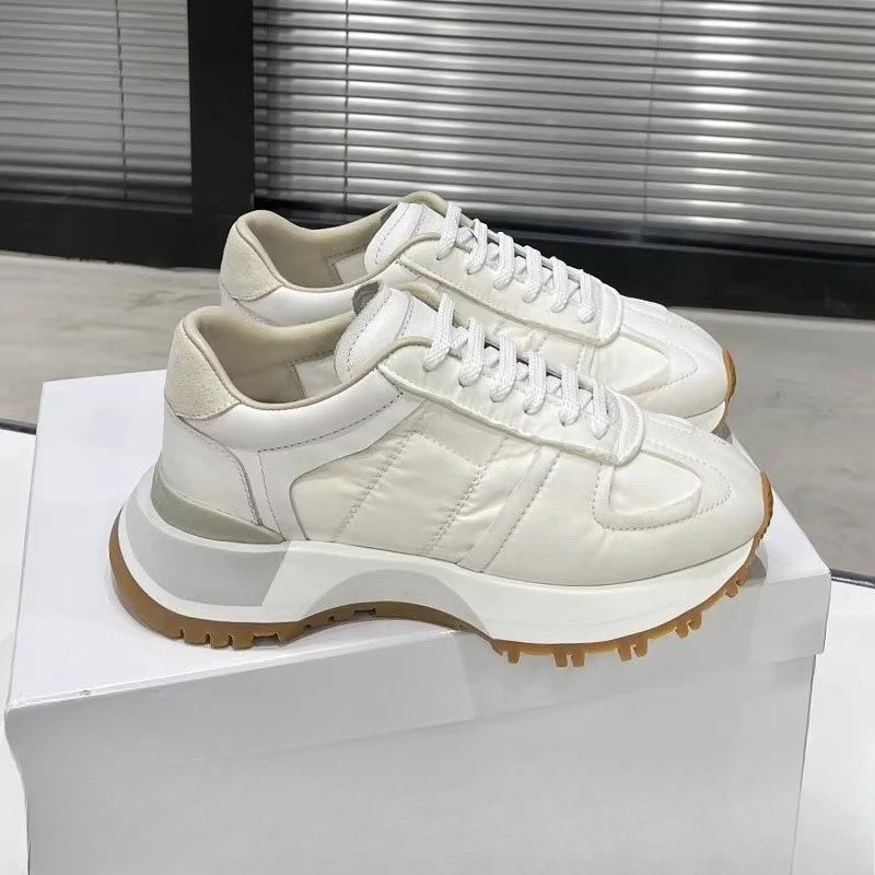 

2025 New M6 Unisex Thick Sole Tennis Shoes Genuine Leather Retro White Sneakers