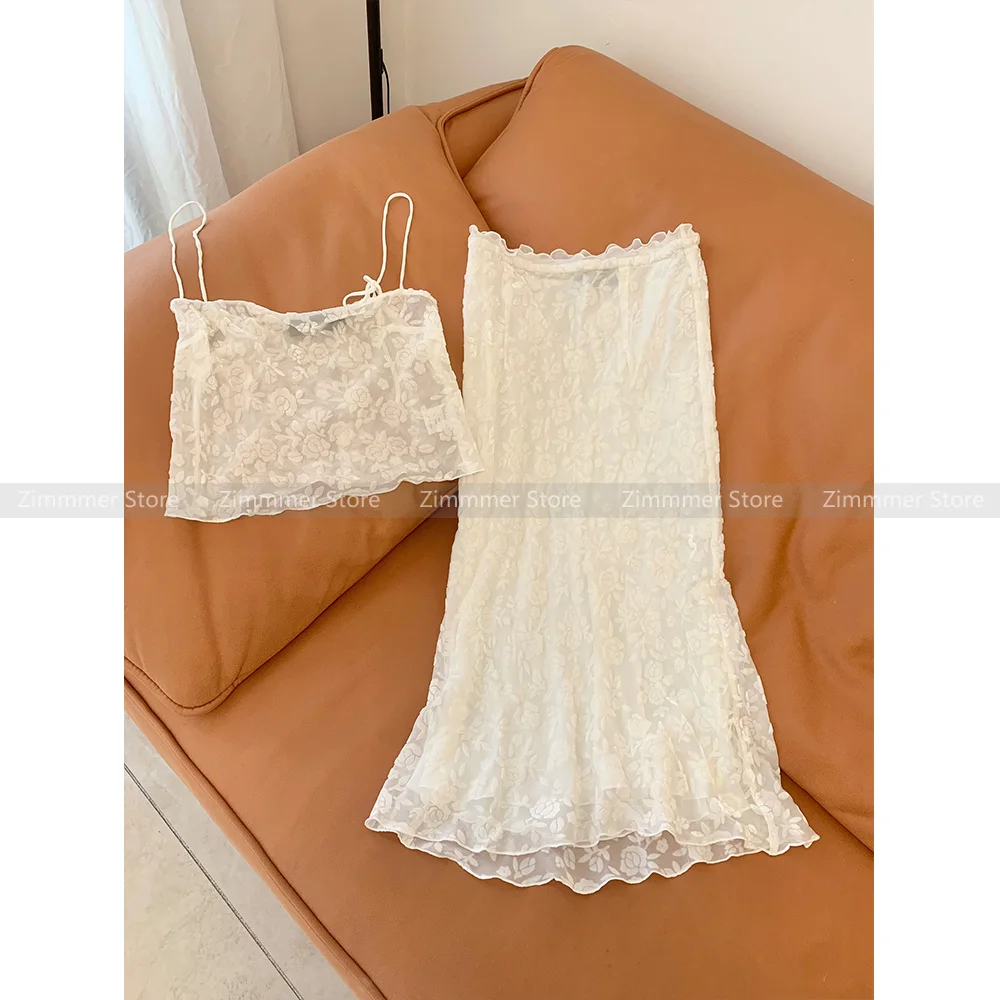 Australian niche 2024 summer new silk three-dimensional burnt flower lace-up white camisole top + skirt set