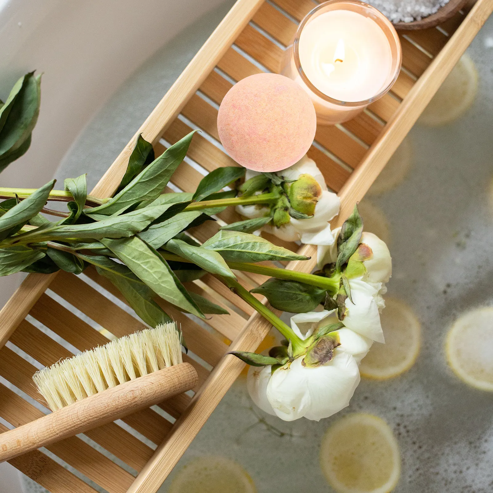 

Набор из 12 разноцветных шариков для ванн по 64 г каждый, с эфирными маслами, для омолаживающего и увлажняющего эффекта