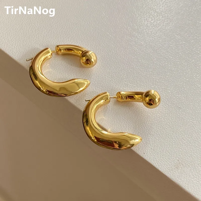 European And American Fashion Retro Geometric C Irregularly Shaped Earrings Contracted Metal Stud earrings Women Jewelry Gifts