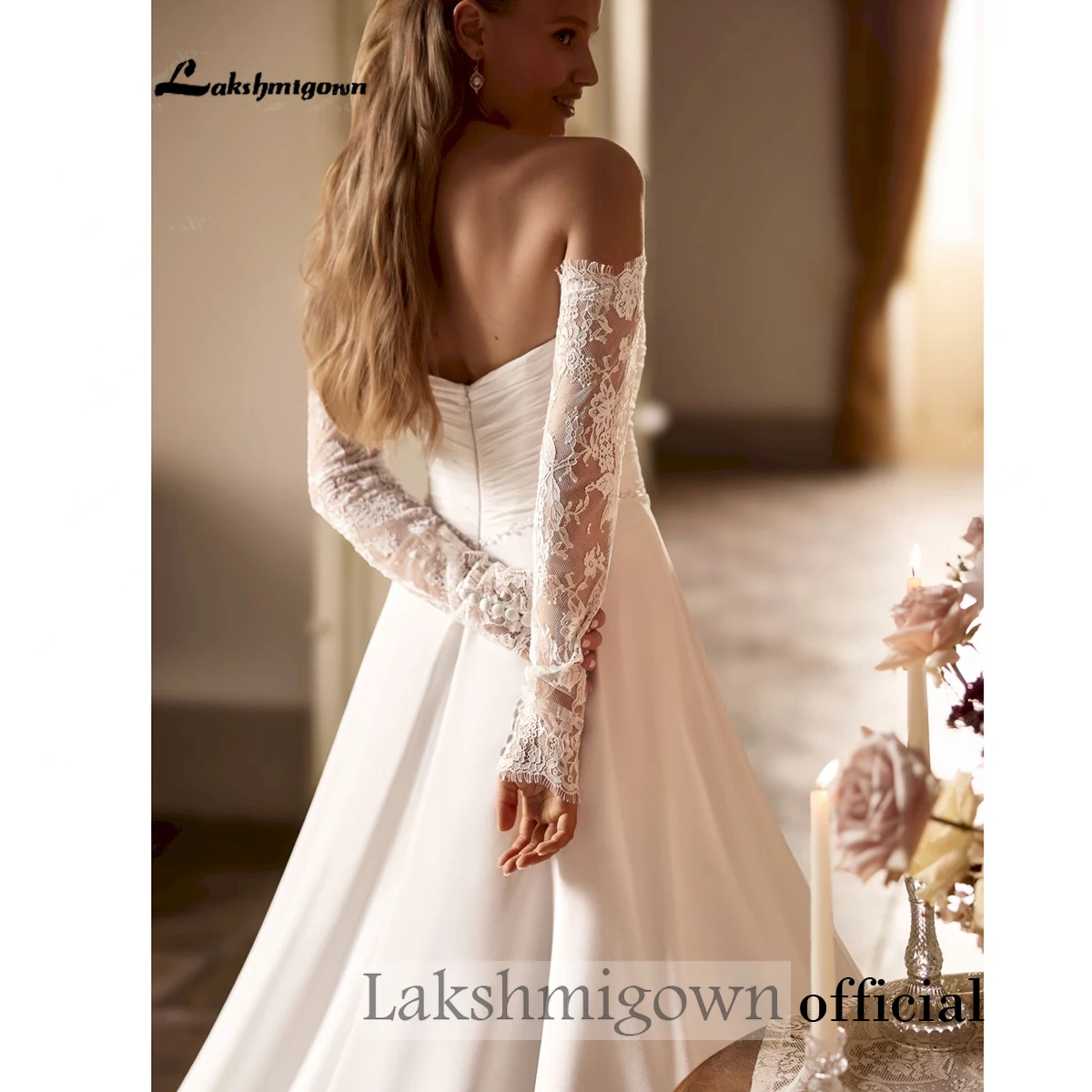 Lakshmigown trägerloses Chiffon-Hochzeitskleid mit abnehmbaren Spitzenärmeln, hohem Schlitz, A-Linien-Schnitt, V-förmiger Taille – Detail 8