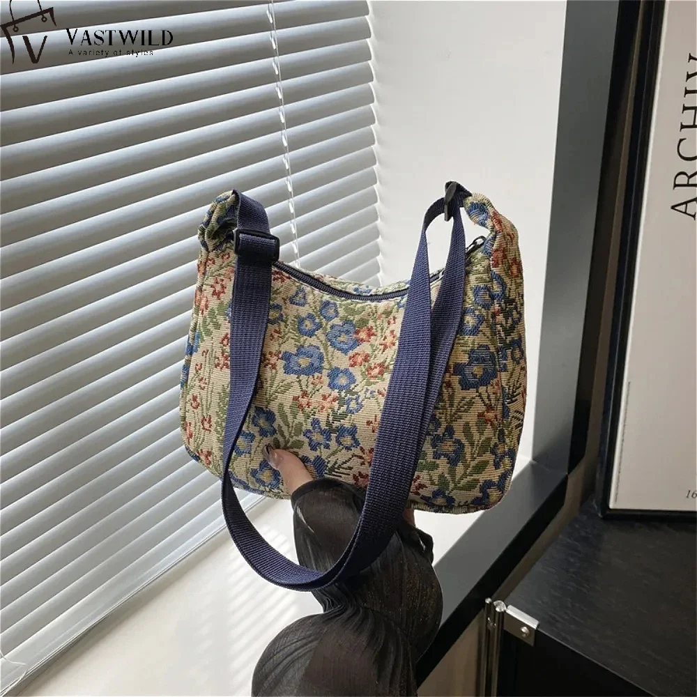 

Vintage Fashion New Women Lady Bag Versatile Literary Prints Cloth Crescent Pack Texture Temperament Crossbody Shoulder