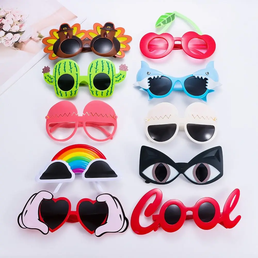 Birthday Decoration Trendy Funny Pineapple Sunglasses Fruit Design Luau Party Props Beach Photo Glasses for Women & Men
