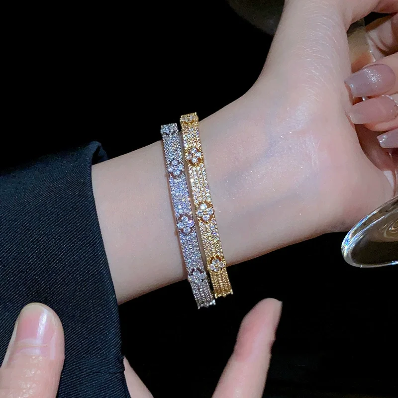 Delicate Four Leaf Flower Inlaid Zircon Bracelet for Women Elegant Fashion Wedding  Jewelry  Gifts view 4