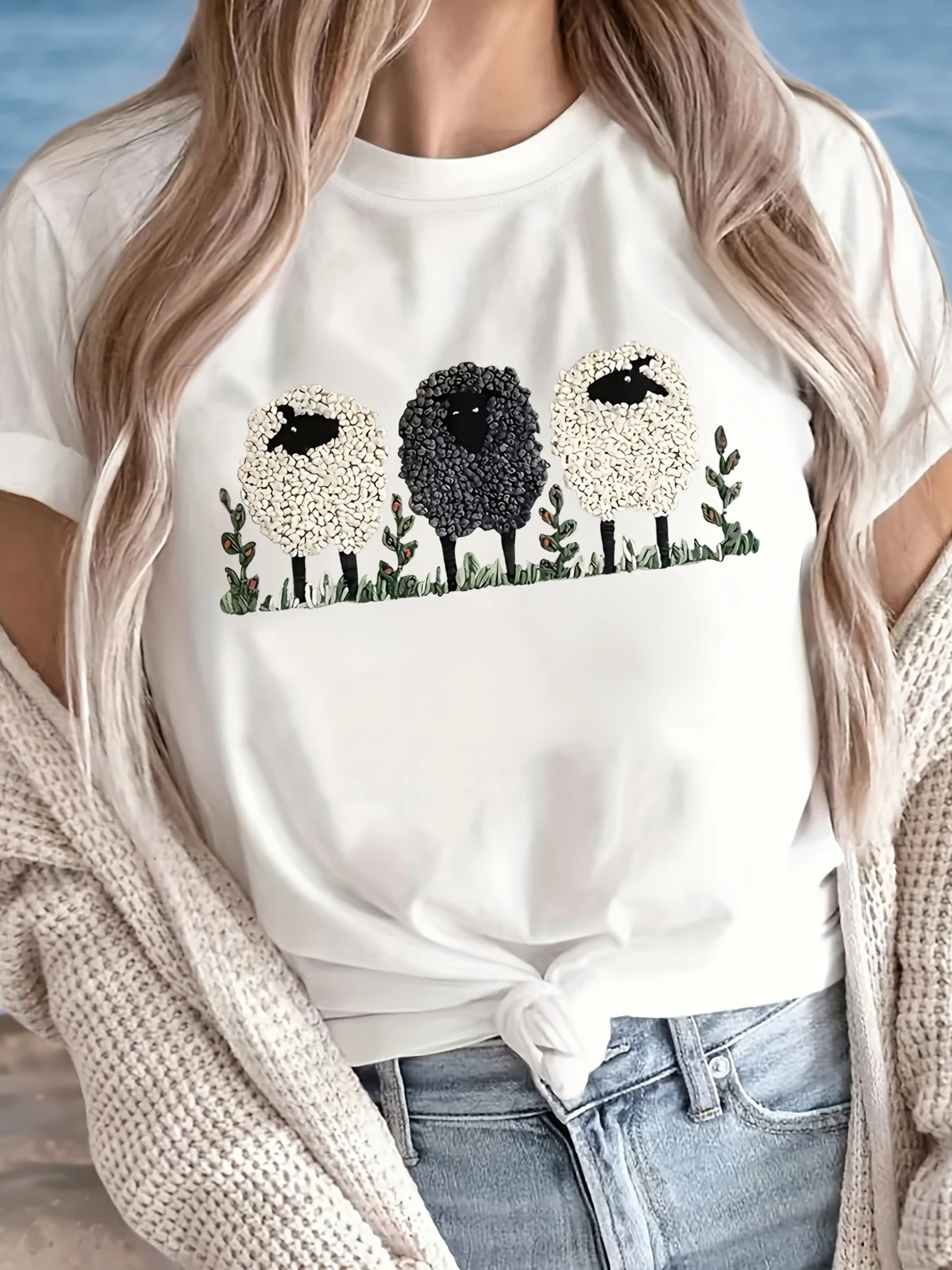 T-shirt casual a maniche corte da donna alla moda in tessuto traspirante girocollo con stampa di pecore