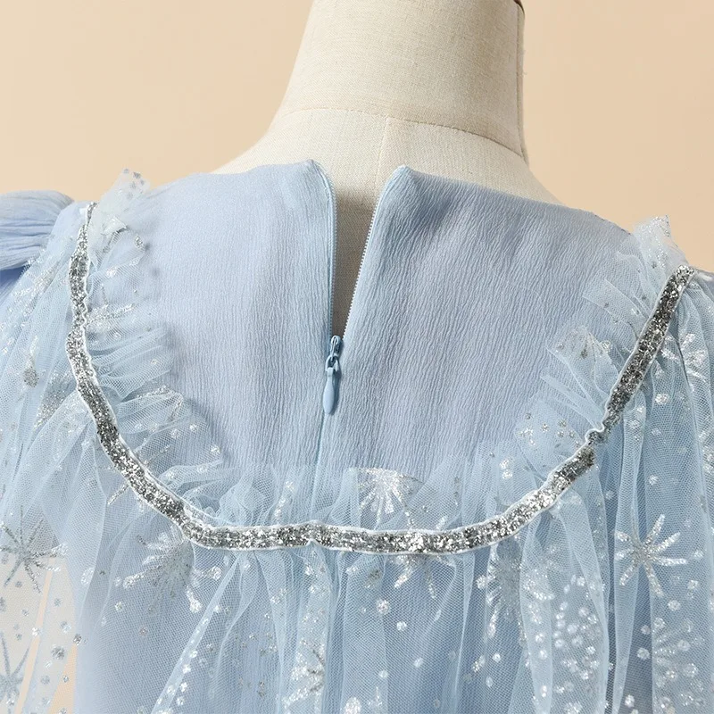 Zoete kleine en middelgrote kinderen geplooide ijs- en sneeuwblauwe prinsessenjurk met korte mouwen jurk 2025, nieuwe stijl voor meisjes