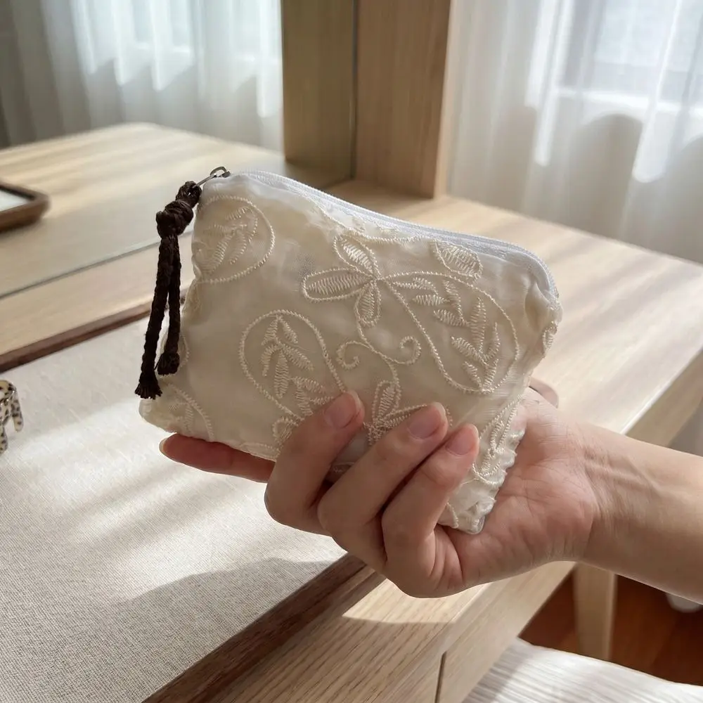 Organza Lace Embroidered Storage Bag Flower Cute Jewelry Storage Bag Hand-Held Embroidery Sanitary Napkin Storage Bag