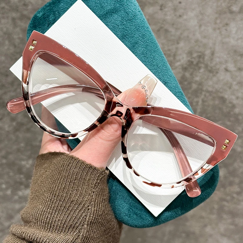 Fashion Luxury Glasses Comfortable Anti Blue Light Cat Eye Flat Mirror Glasses Square Frame Durable Comfortable Plain Eyeglasses