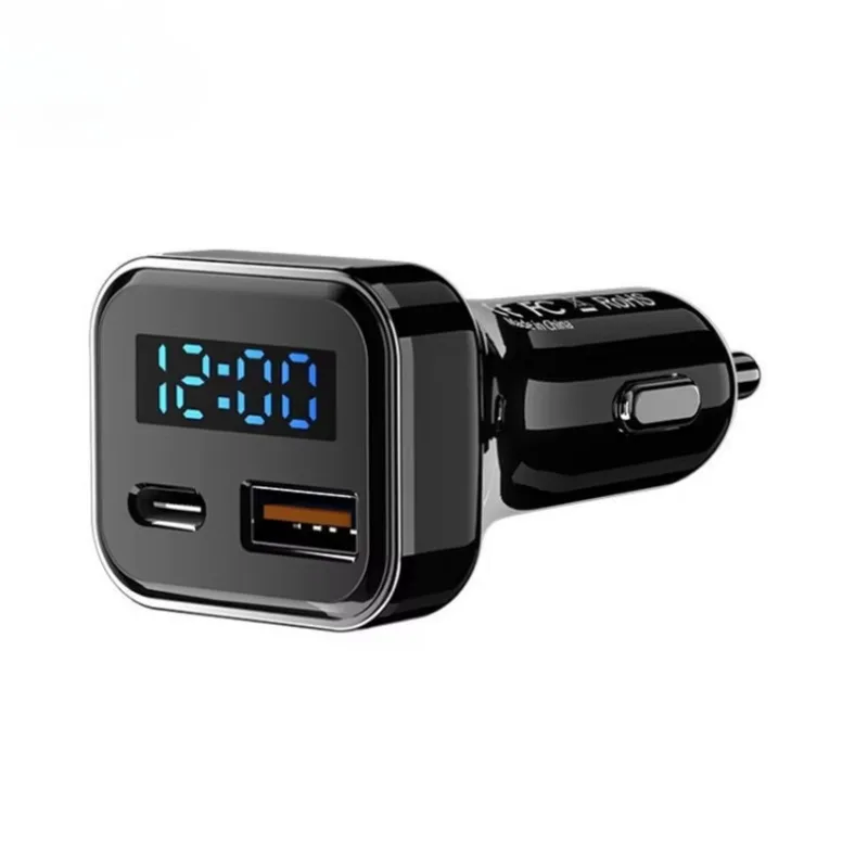 Car USB charger PD fast charging QC4 + digital display battery voltage for Apple Huawei Xiaomi