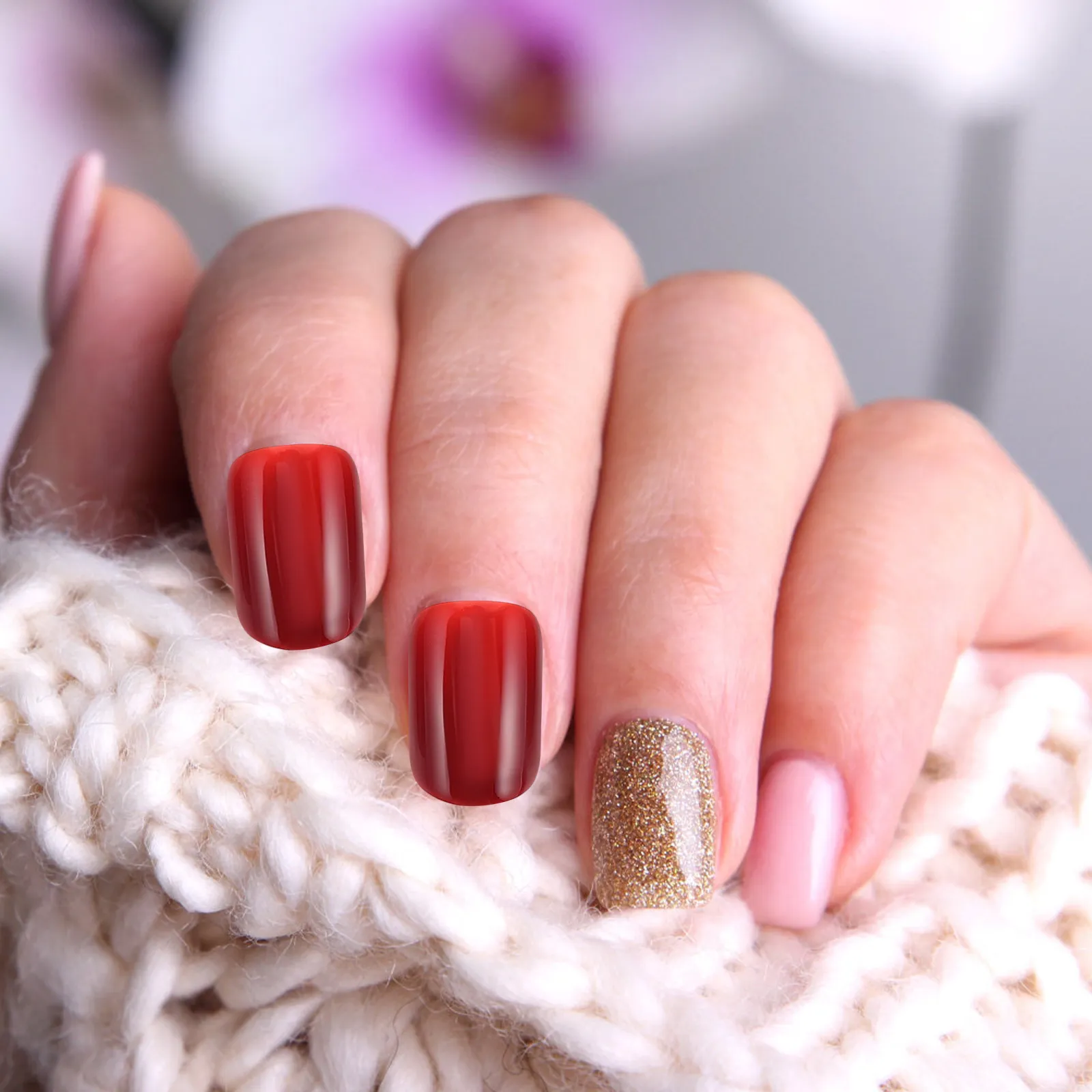 2Pcs Short Burgundy Nails Press on Detachable Wearable Nail Pieces Quick Salon Manicure for Women Classic Red Nail Tools view 3