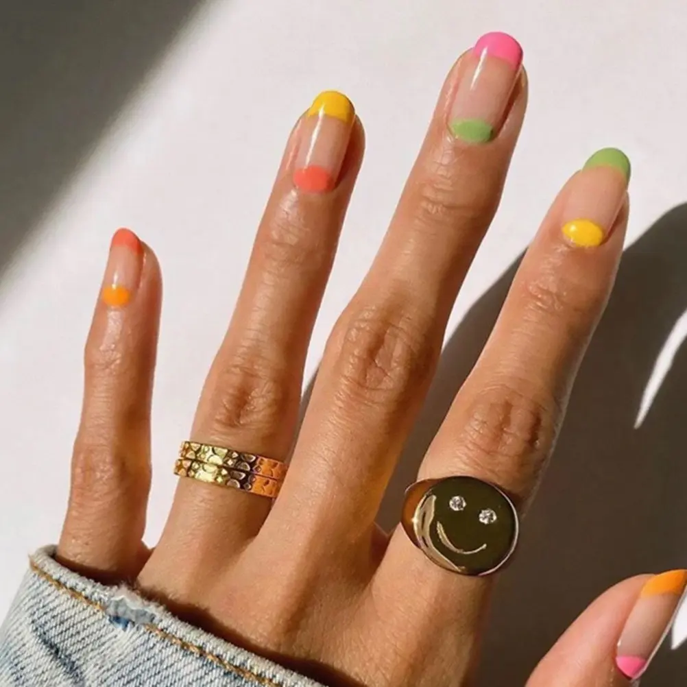 

Набор из 5 трафаретов для французского маникюра, креативные шаблоны для DIY-дизайна ногтей, вырезатель для улыбки на ногтях, триммер для маникюра, инструмент для гель-лака