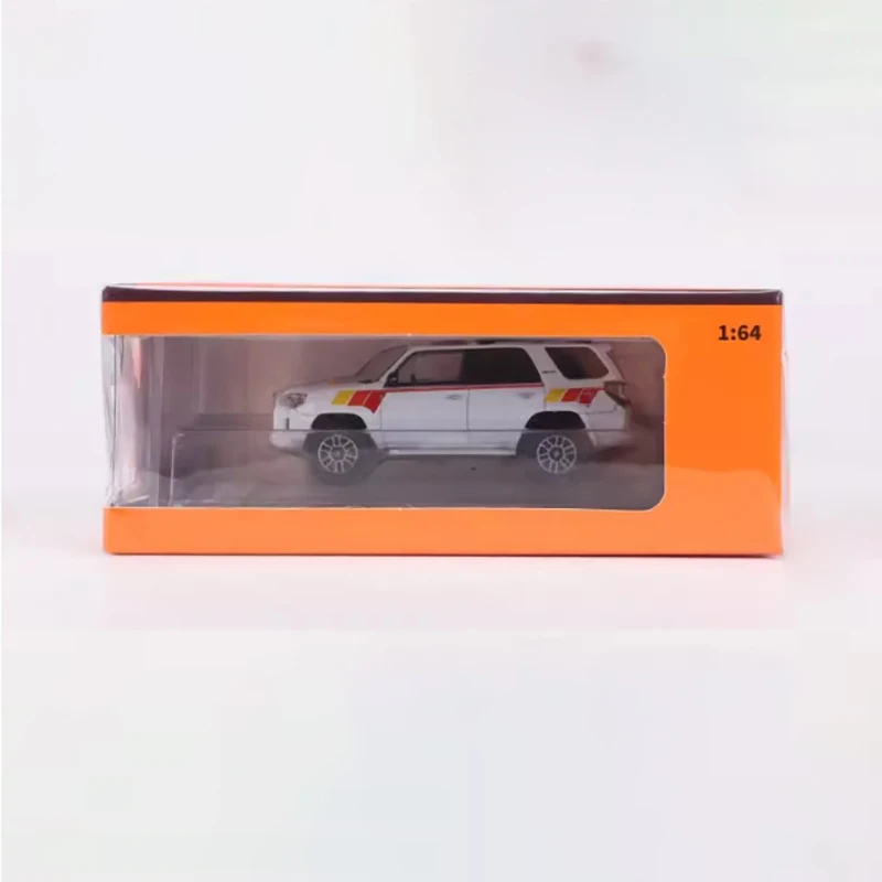 دييكاست 1: 64 مقياس على الطرق الوعرة سيارة SUV محاكاة نموذج سيارة سبيكة نموذج سيارة هواية جمع الحلي الهدايا اللعب #6
