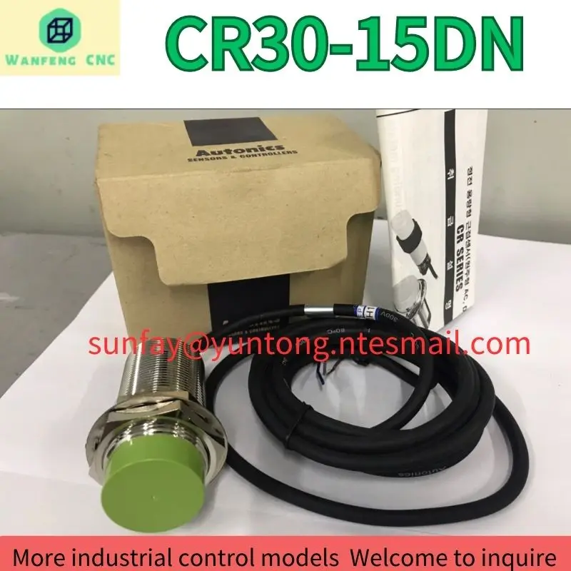 

brand-new Capacitive sensor CR30-15DN Fast Shipping