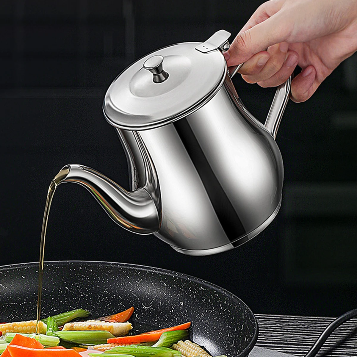 

Strainer Oiler Stainless Steel Household Leak-proof Pot Pour Oil Bottle Practical Oil Cans Seasoning Jars Kitchen Supplies