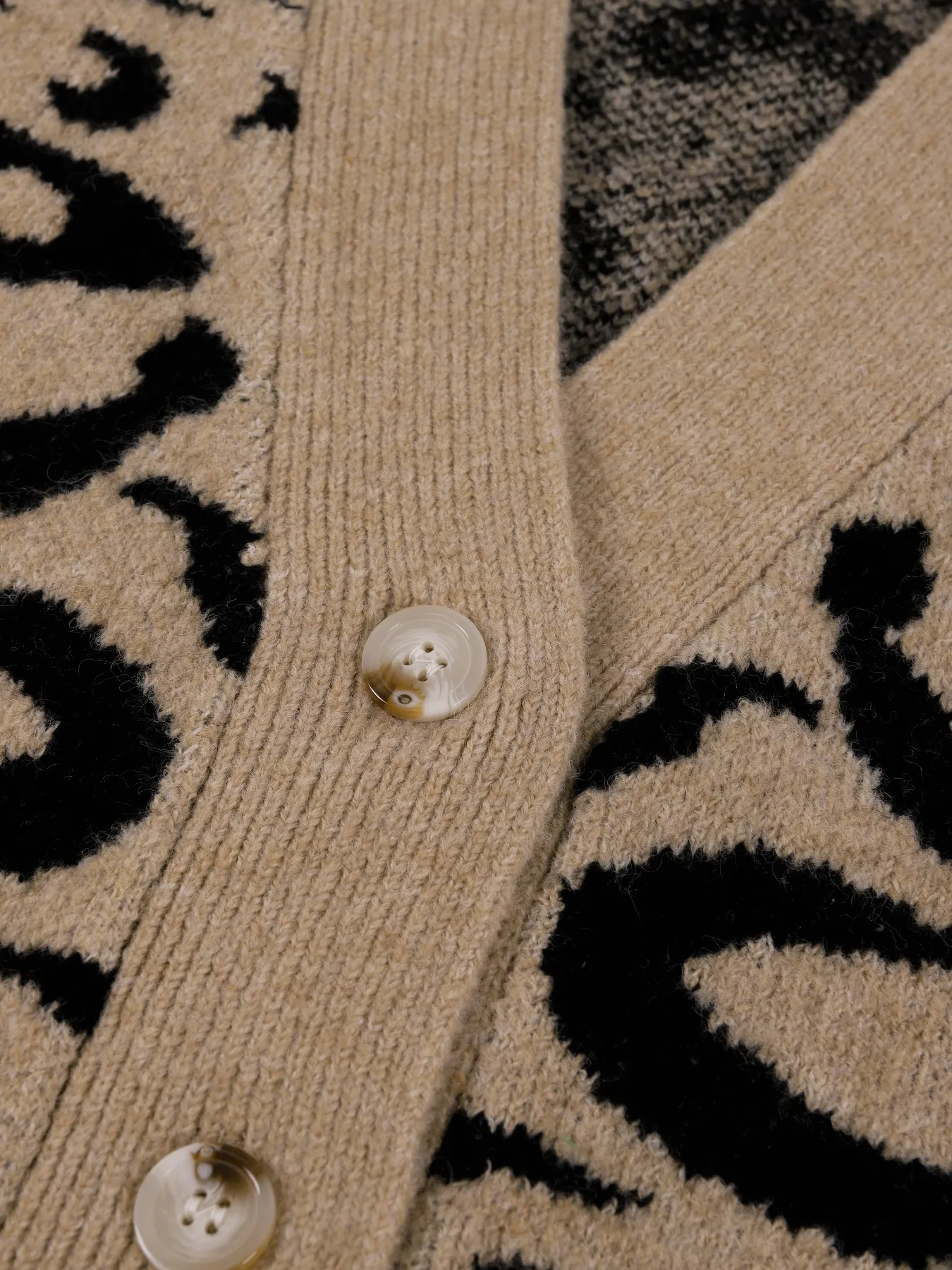 المرأة الجديدة الخريف والشتاء أزياء أنيقة الخامس الرقبة مفتوحة بلاكيت طوق زر أكمام ليوبارد طباعة أنيقة فريدة من نوعها المتخصصة دي