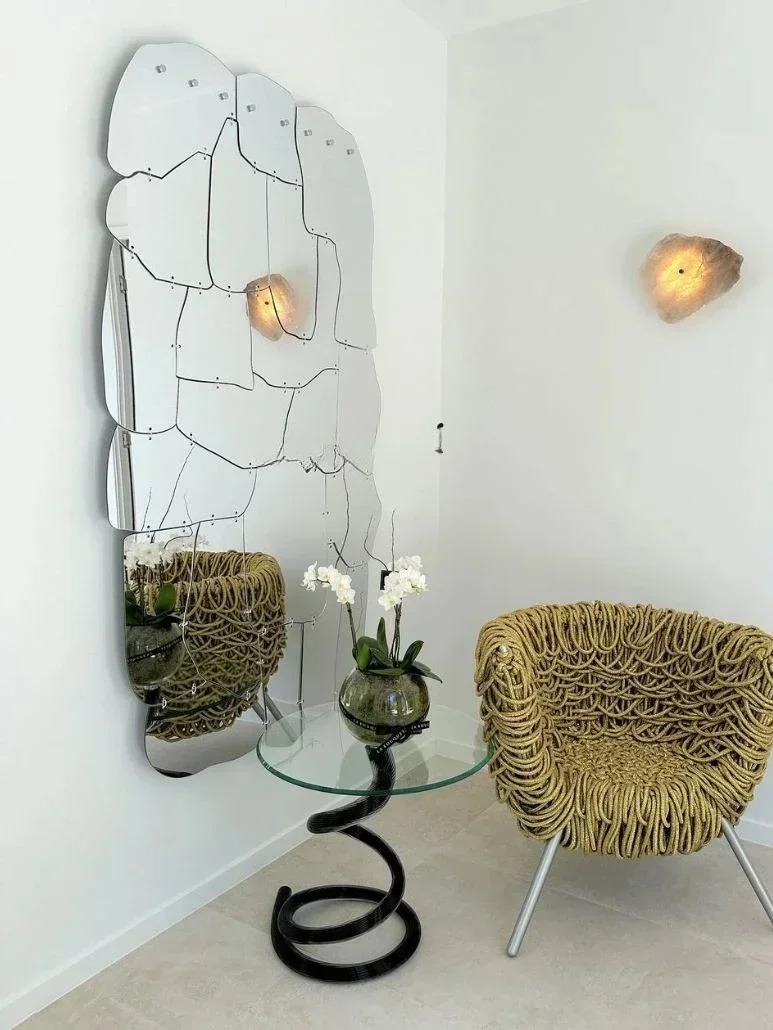 A Italian Light Luxury Combination Mira Mirror Irregular Full-Length Mirror Clothing Store Hanging Acrylic Fitting Mirror