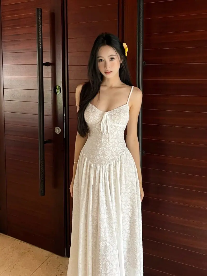 Jim Kennet White Lace Elastic Bloom Cardigan Strap Long Dress Set French Style Floral Embroidery Sleeveless Women's Dress