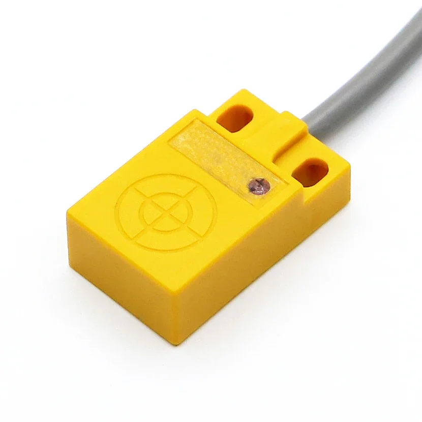 Inductive Proximity Switch TL-W5MC1 TL-W5MF1 TL-W5MD1 Detection Switch 5mm DC 12-24VDC NPN PNP NO NC square type sensor