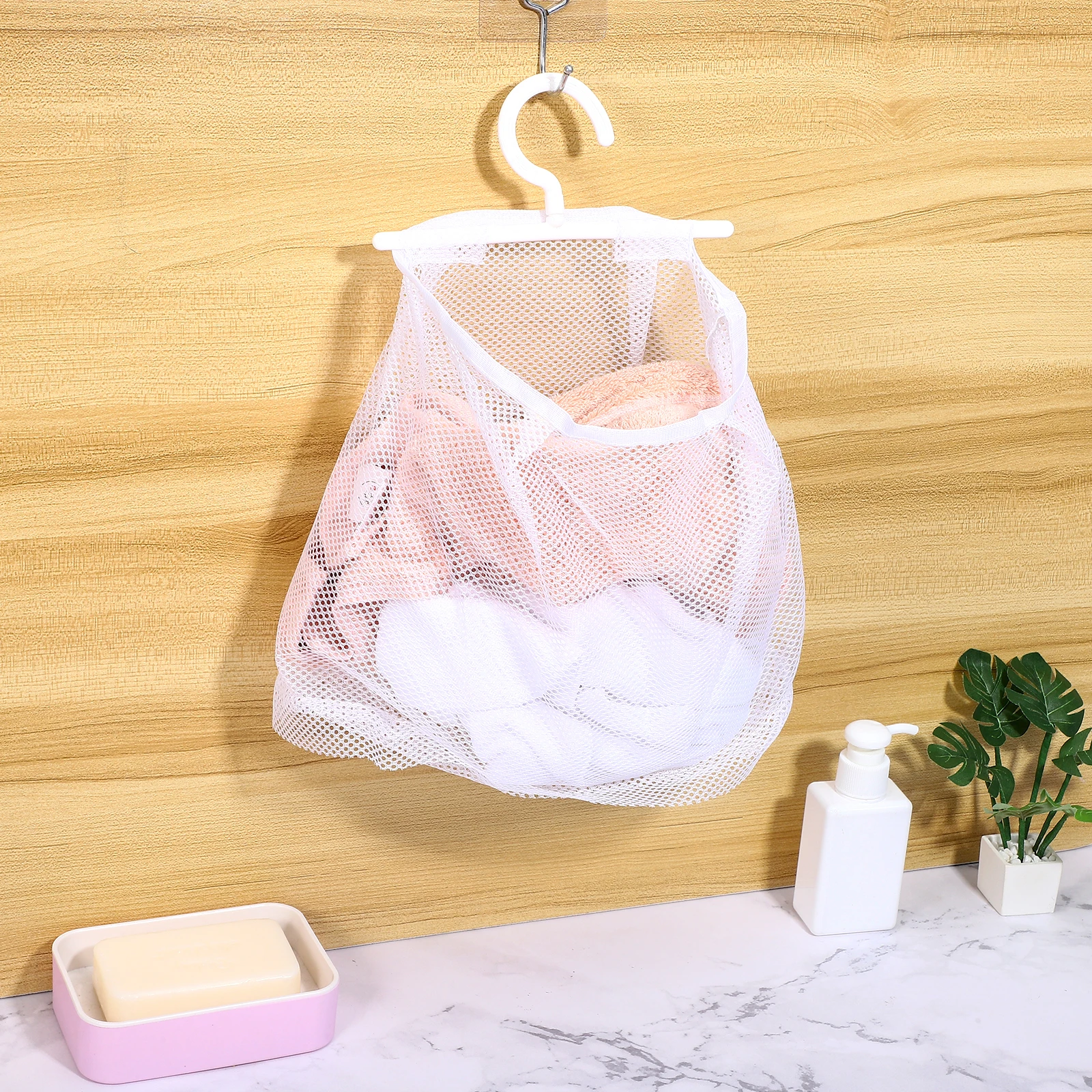 

2Pcs Hanging Bag Reusable Storage Breathable Hanging Mesh Pouch Home Pouch Foldable 360Degrees Hook PP