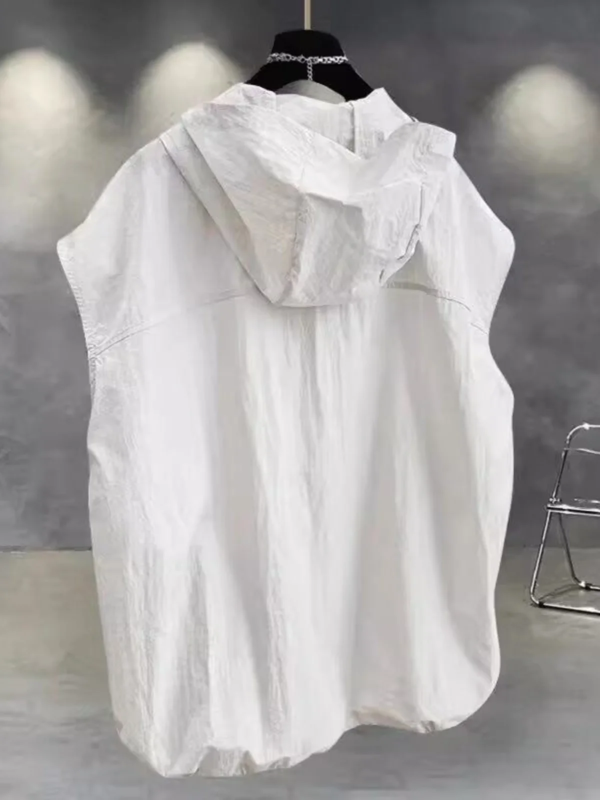 Svel T-shirt met capuchon en ritssluiting voor heren, zomer, koel, los, ijszijde, zonbescherming, werkkleding, groot ket-ontwerp ouldervest
