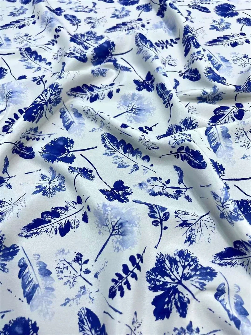 Summer Fashion Designer Brand Luxury 18mm Crepe Printed Fabric Handmade DIY Natural Silk Fabric for High-end Dress Scarves Meter