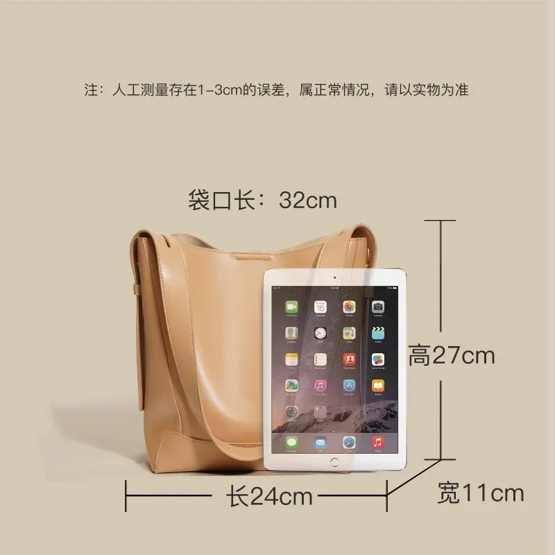 Designer Delight Diaper Bag Women's Luxury Leather Tote Vintage Crossbody Bag Minimalist Large Capacity Elegant Everyday