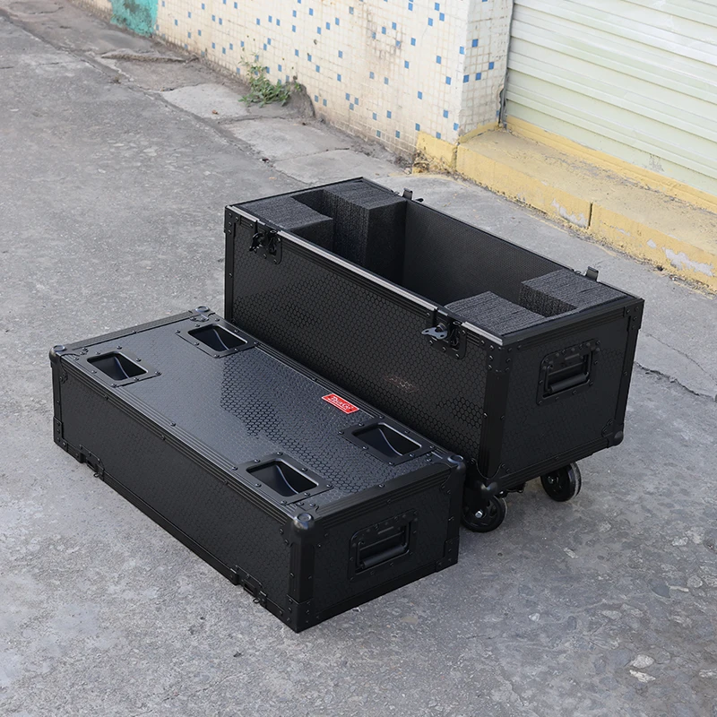 All in Black 32inch Universal Single LCD LED TV ATA Flight Case W/4X4