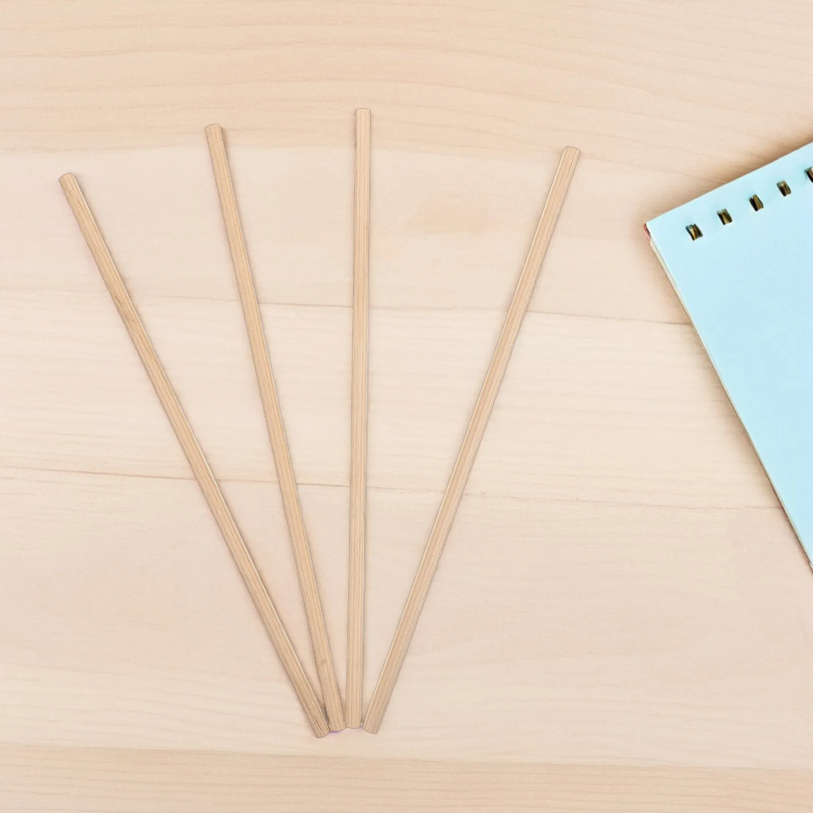 

4Pcs Natural Wood Molding Trim 30Cm 1:12 Scale Miniature Skirting Line for Dollhouse Wall Decor Craft Kits Vintage Modern Style