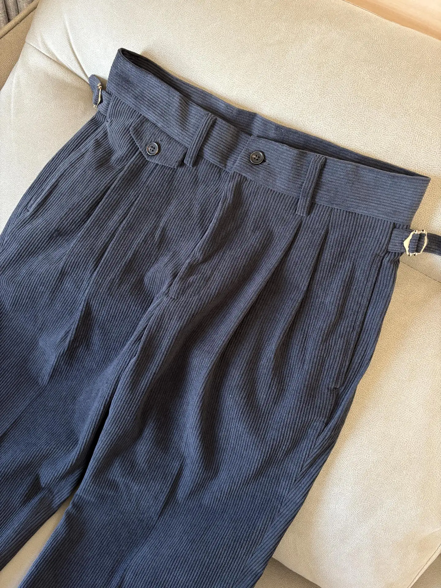 

Италия LP Old Money 25aw вельветовые узкие прямые брюки