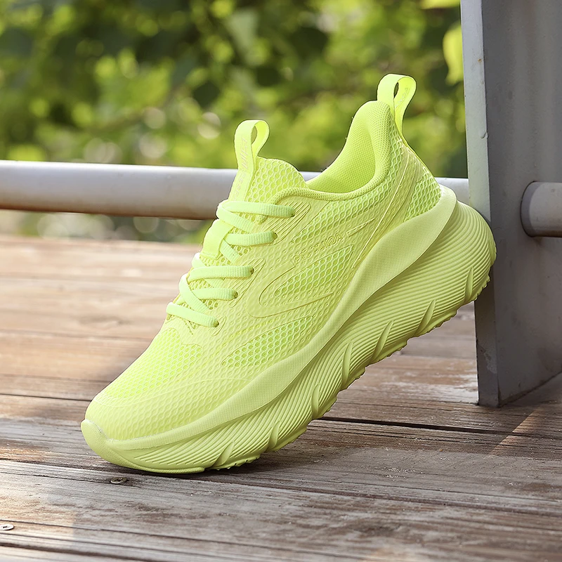 

Summer Men Women Running Shoes Mesh Breathable Gym Outdoor Shoe Unisex Designer Walking Jogging Shoes Couples