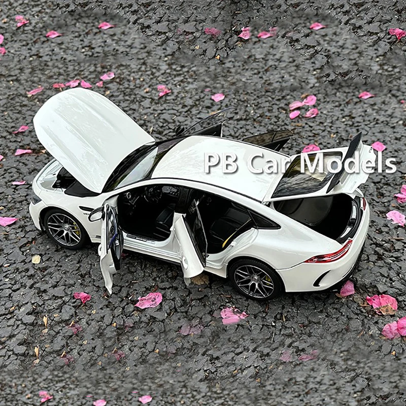 NOREV 1:18 GT 4Matic 2021 C63 GT63 Automotive Model Collection