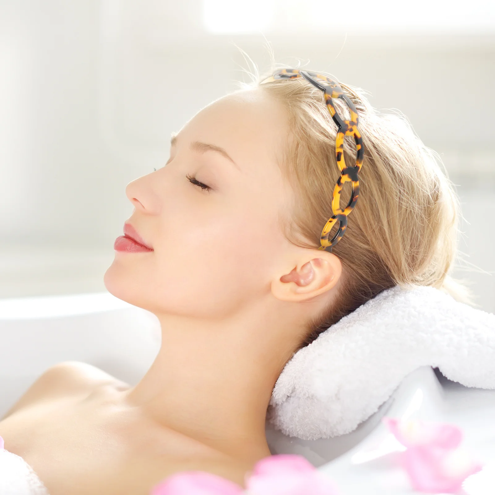 

Retro Tortoiseshell Headband Premium Acetate Non-Slip Hair Accessory for Women Girls Fashion Decorative Headdress Daily