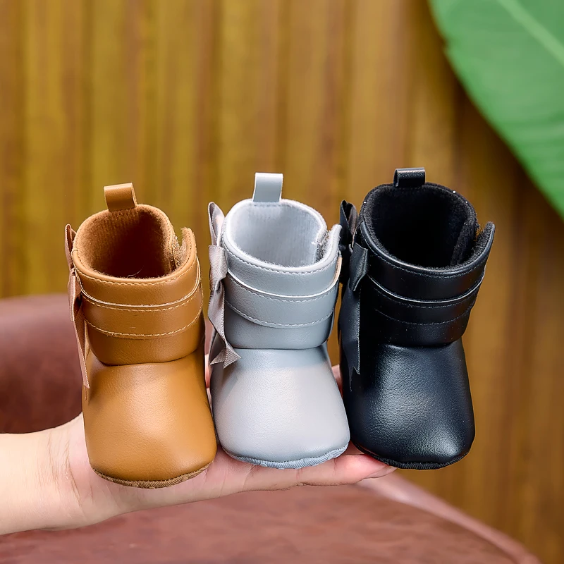 

Butterfly Festival Baby Girl Shoes 0-1 Years Old Fashionable Soft-Soled Toddler Shoes Autumn and Winter Side Velcro Solid Color Baby Girl Boots Suitable for Both Indoor and Outdoor Use
