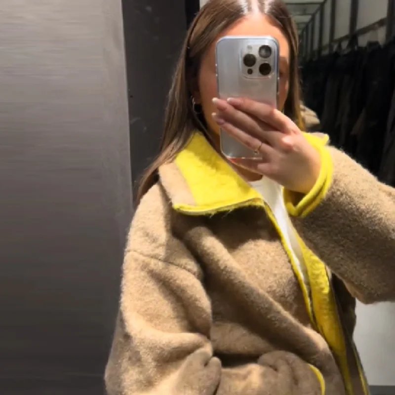 2025 أنثى موضة صوف الضأن معطف قصير شيك اللون حظر بأكمام طويلة التلبيب سترات دافئة الخريف جديد سيدة ركاب ملابس خارجية