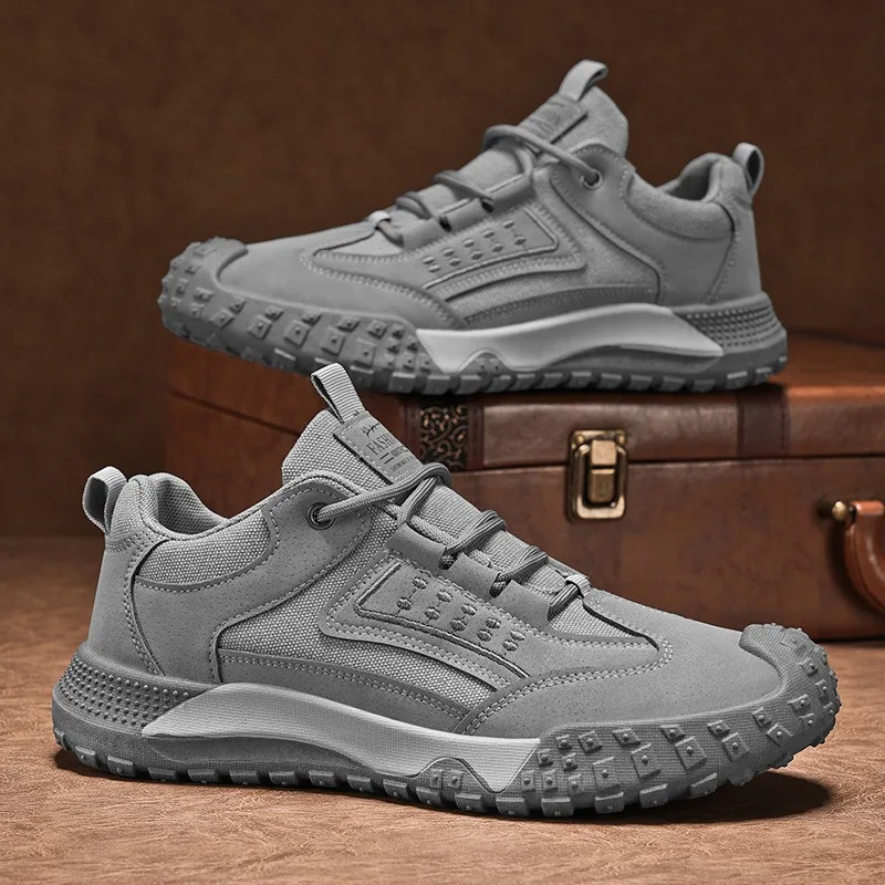 Mens Breathable Closed-Toe Work Shoes Non-Slip Casual Sneakers Durable Wear-Resistant Outdoor Men Hiking Shoes Zapatos De Hombre