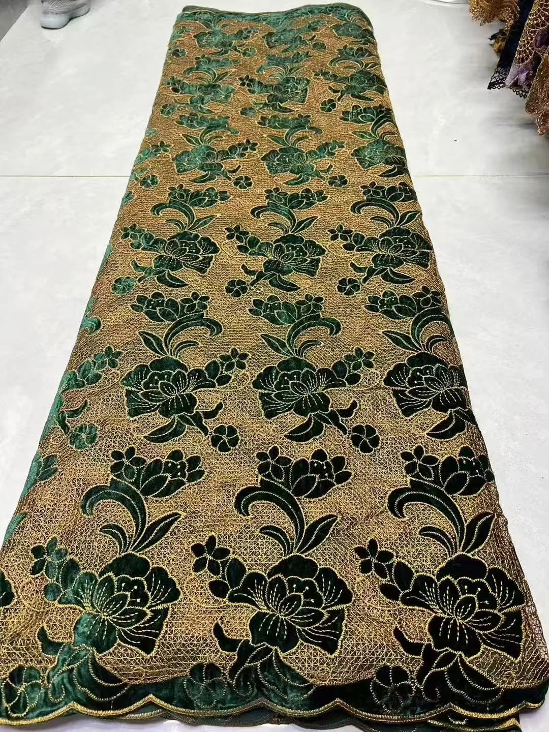 

2026 High Quality Velvet French Tulle Net Sequins Fabrics Luxury Beaded Lace Fabric African Lace For Wedding Dress Women