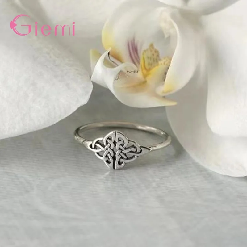 Elegant 925 Sterling Silver Camellia Finger Rings for Women Trendy Delicate Hollow Out Flower Ring Celebrity Jewelry Bijoux