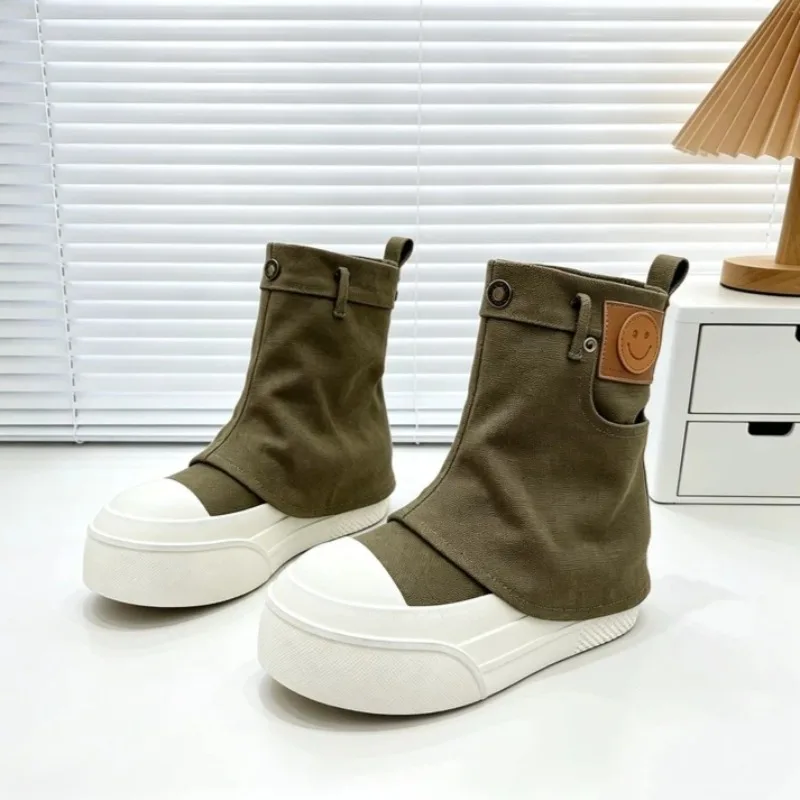 2026 Fashionable Round Toe Thick Soled Non Slip Women's Mid Calf Boots New Fold Cuff Pleated Comfort Outdoor Boots for Women - view 5