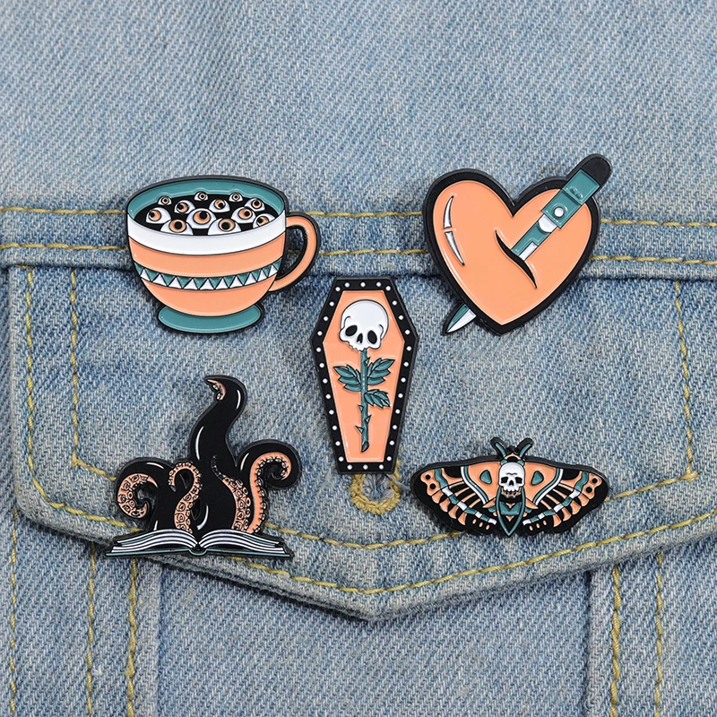 Octopus Book Coffin Dagger Enamel Pins Punk Halloween Brooch Lapel Badge Hat Backpack Clothes Jewelry Metal Pin for Friends Gift