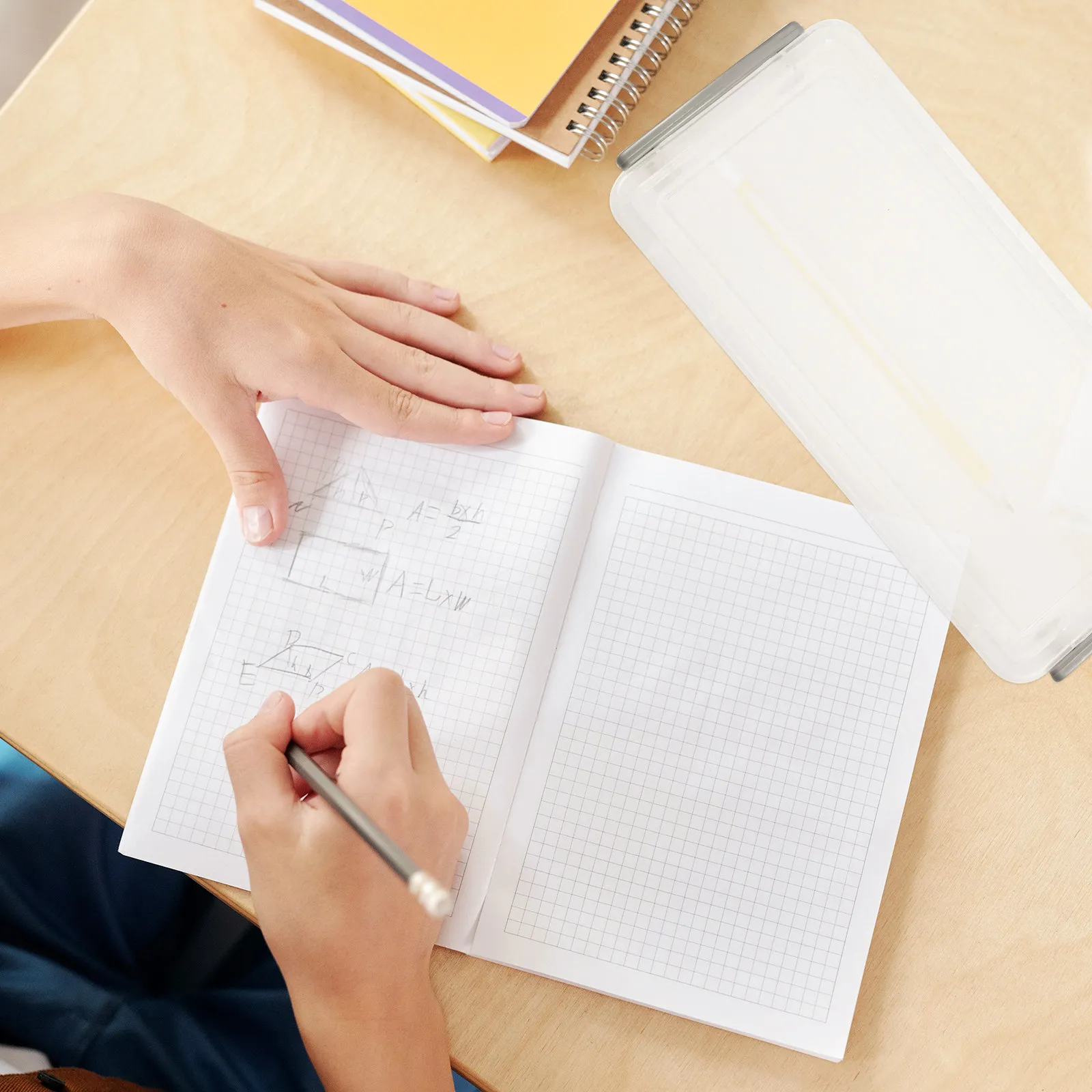 

4 шт. коробки для хранения карандашей, многофункциональные портативные пластиковые пеналы большой вместимости, органайзеры для ручек для студентов, канцелярские принадлежности