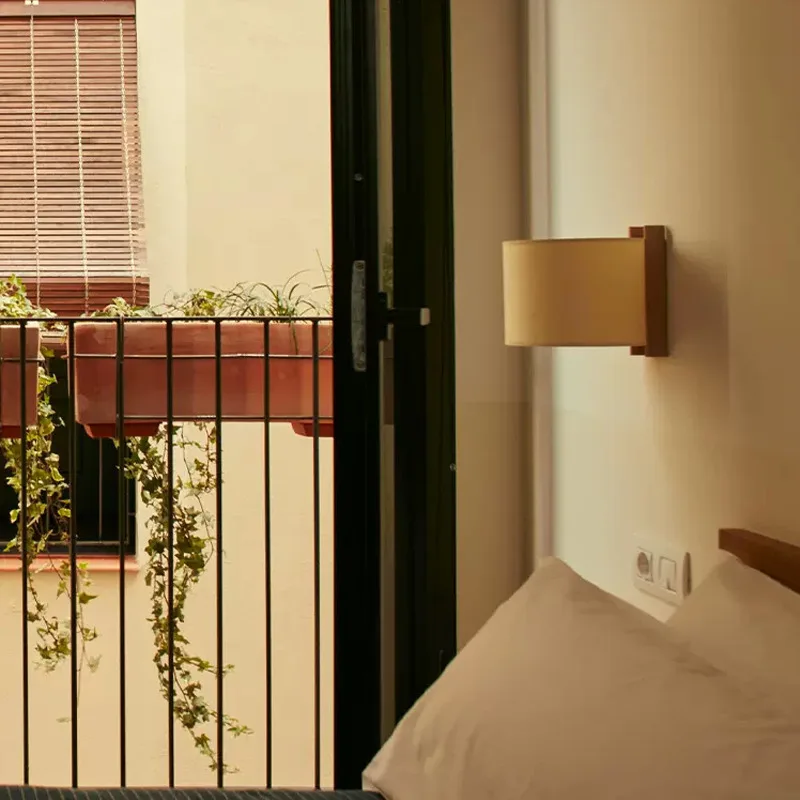 Spanish medieval style living room solid wood wall lamp, bedroom study log wind corridor aisle bedside wall lamp