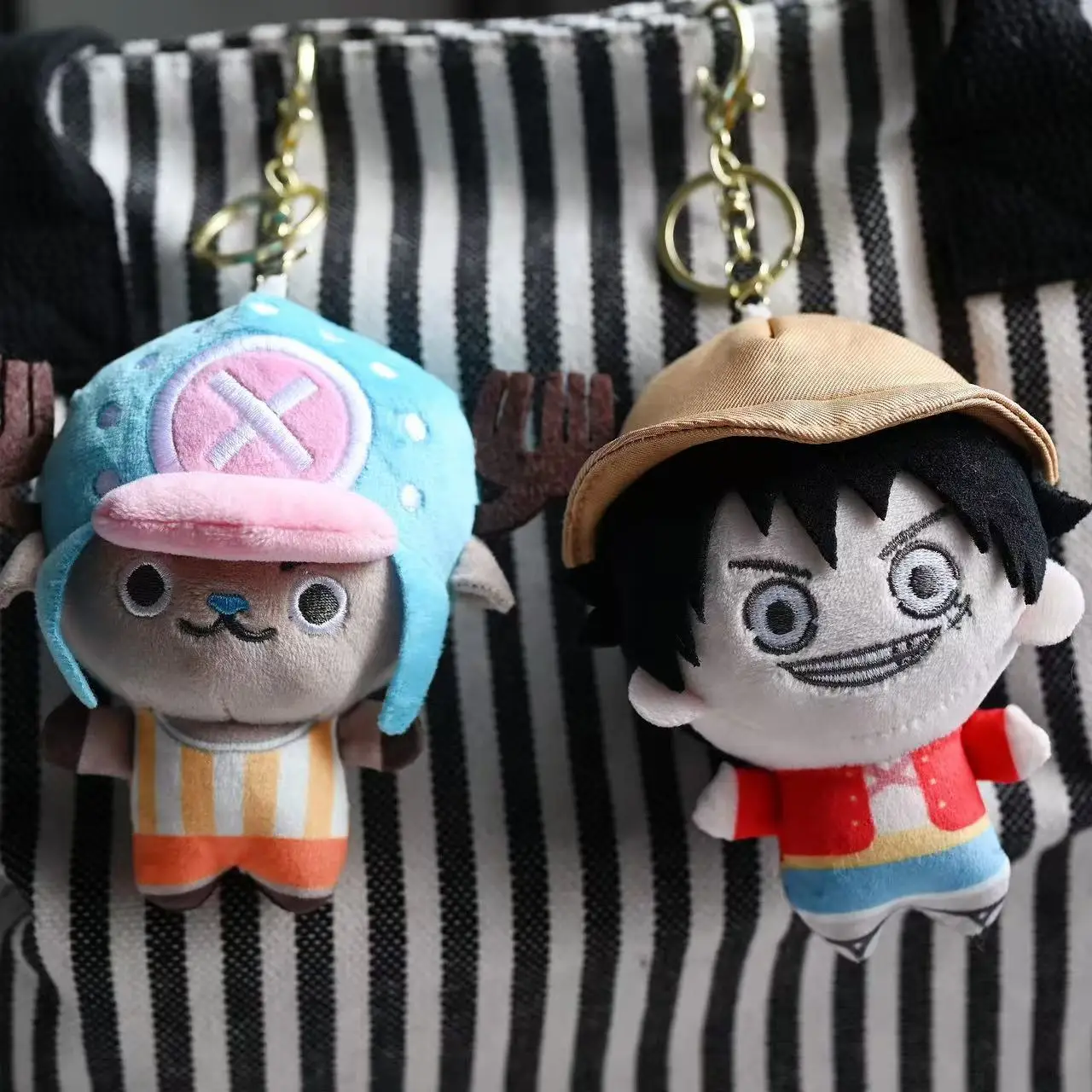 Hot Japanese Anime One Piece Plush Toys Cartoon Figure Luffy Chopper Ace Roronoa Zoro Cute Stuffed Doll Kids Xmas Gifts!